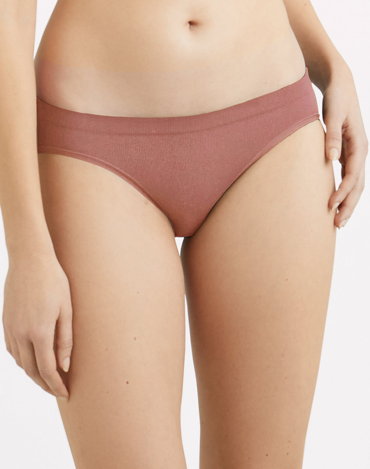 Maidenform Womens Pure Comfort® Seamless Bikini